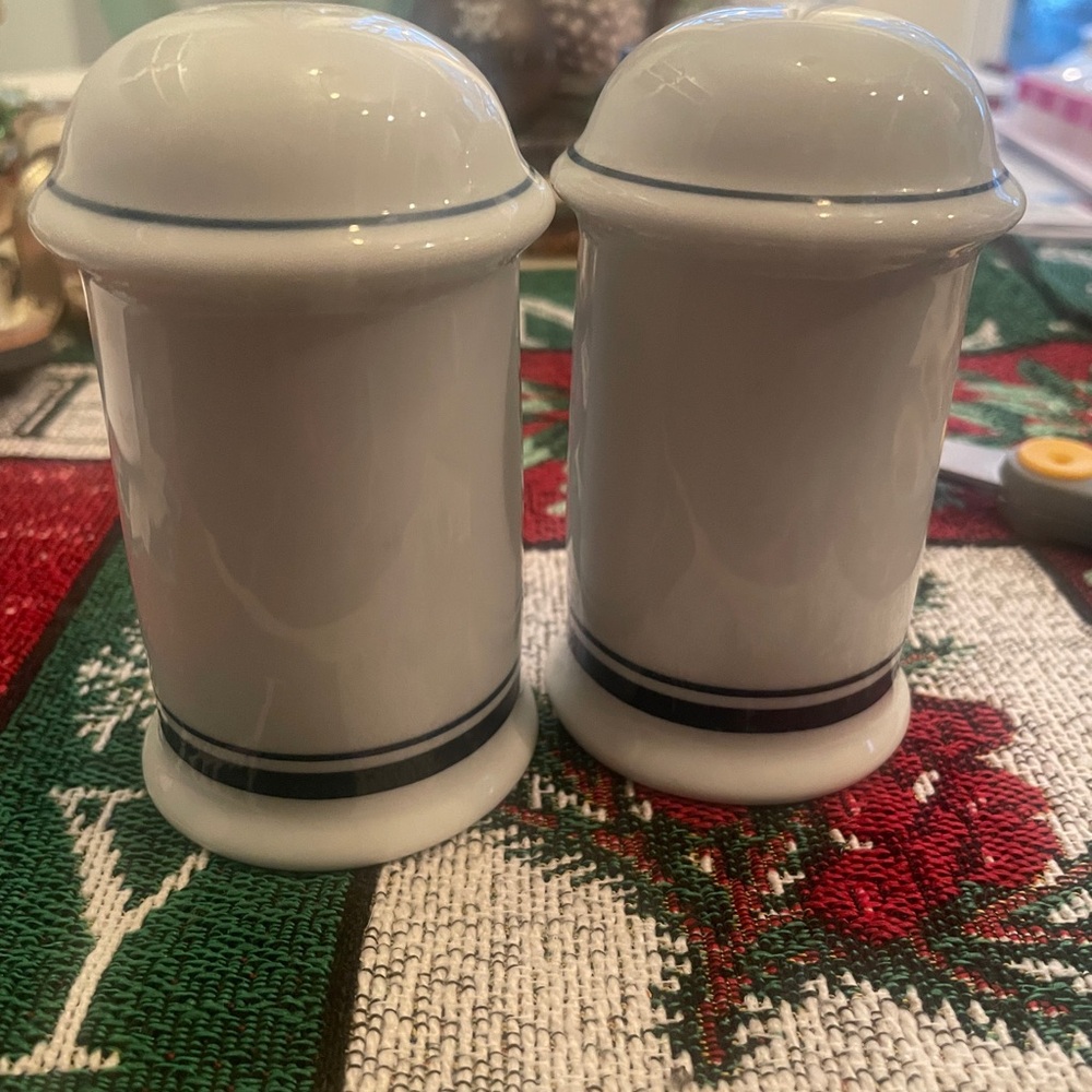 DANSK Bistro Christianshavn Salt & Pepper Shakers ~ 4” Portugal - Like NEW